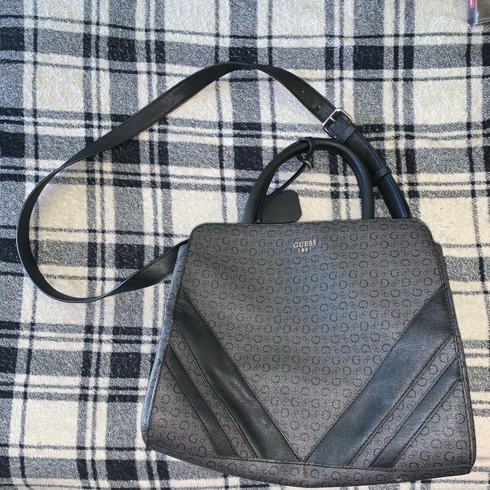 GUESS purse